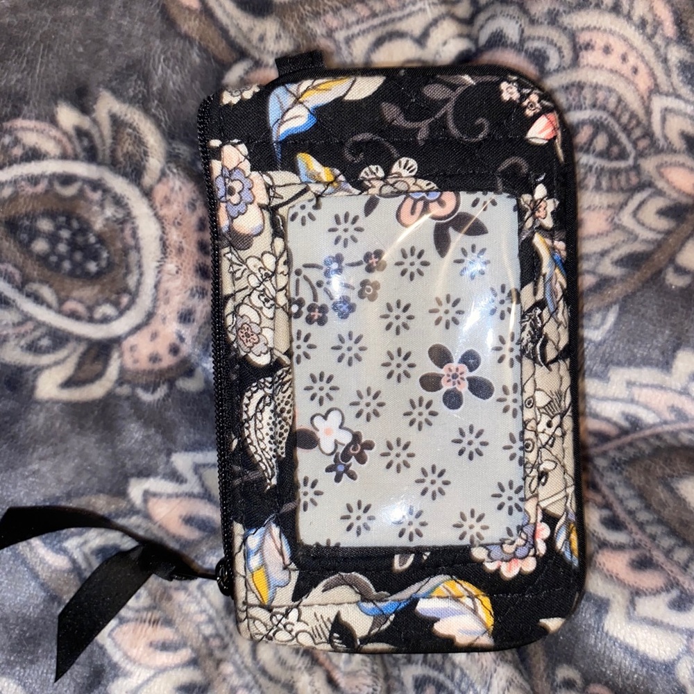 Vera Bradley id card wallet